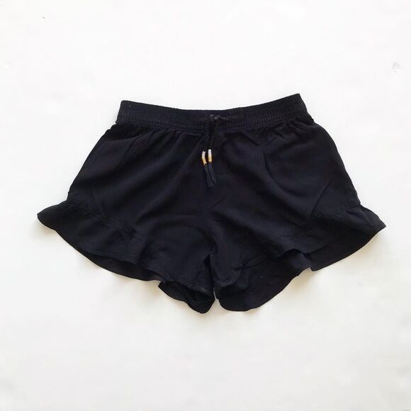 Old Navy black ruffle hem soft shorts  EUC M(8Y) - Picture 1 of 4